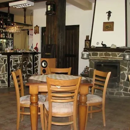 Argirov Hotel Progled